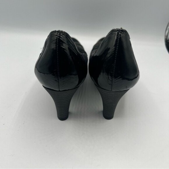 UN TOUR EN VILLE UTV multicoloured cap toe heels pumps Size 36 - Picture 5 of 10